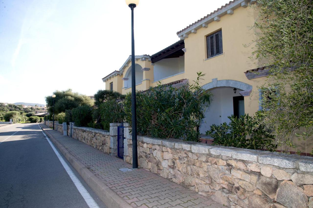 Residence Oasi E Oasi Blu San Teodoro  Exteriér fotografie