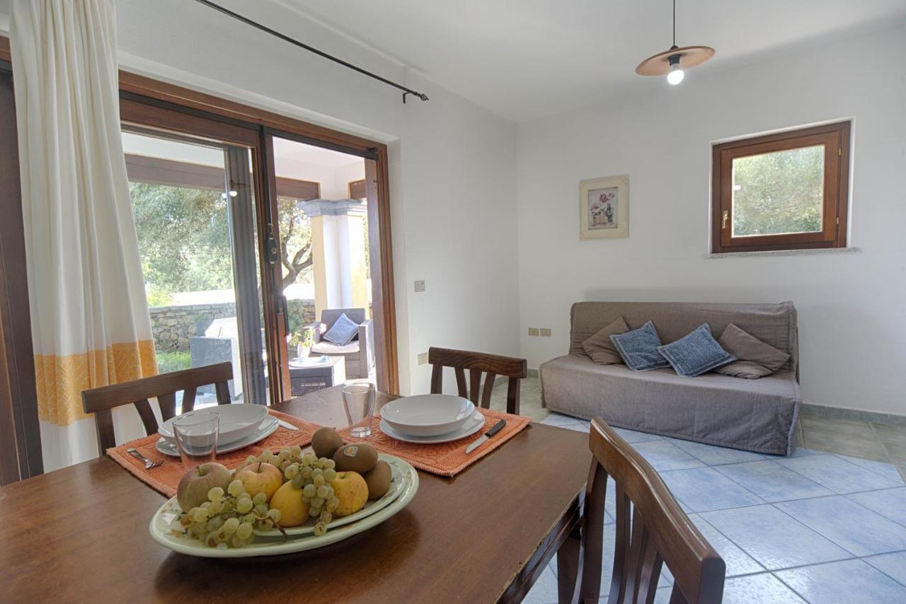 Residence Oasi E Oasi Blu San Teodoro  Exteriér fotografie