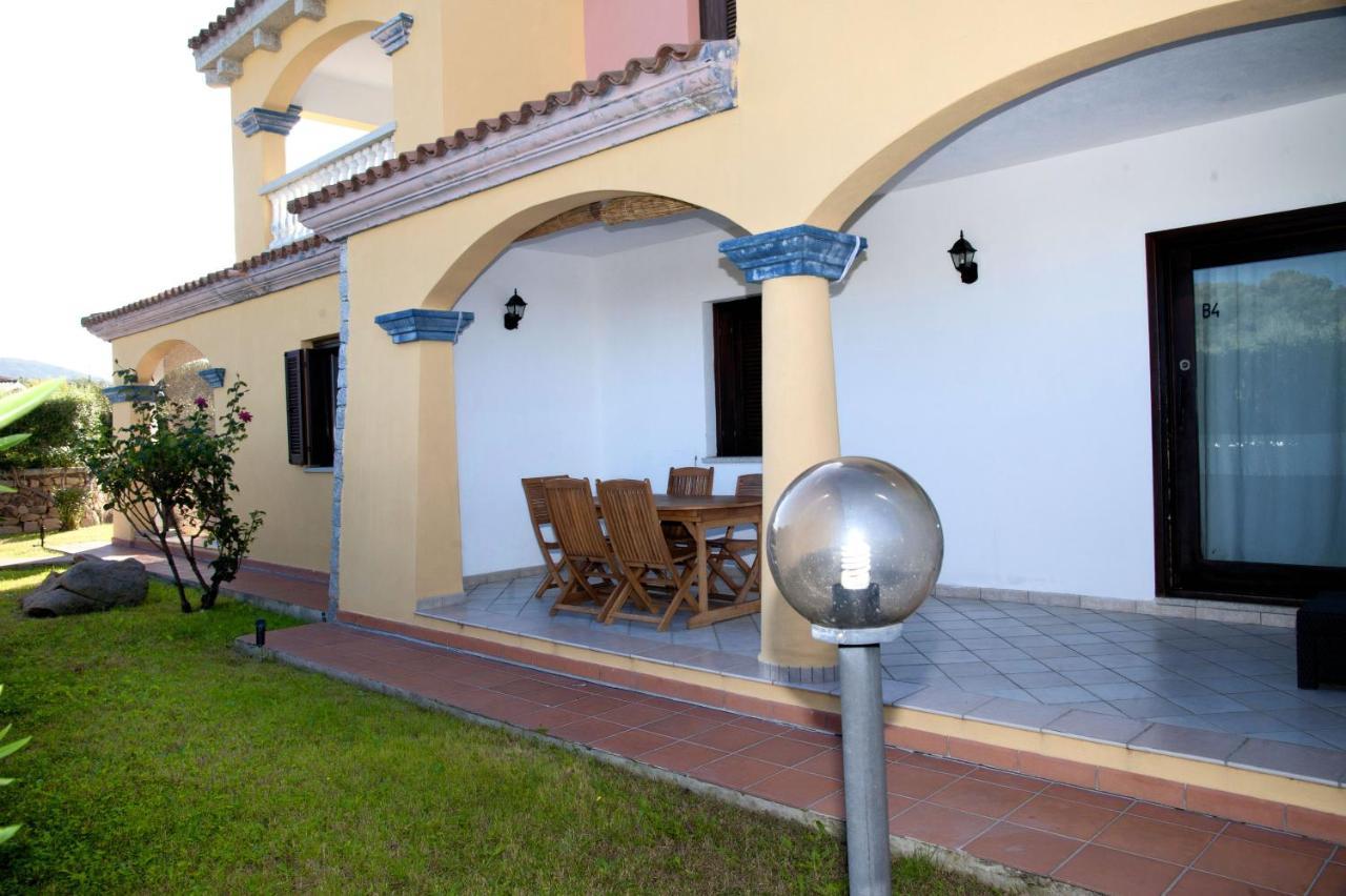 Residence Oasi E Oasi Blu San Teodoro  Exteriér fotografie