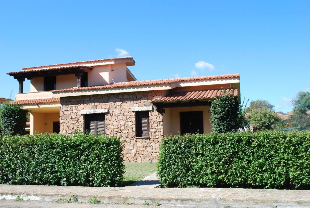 Residence Oasi E Oasi Blu San Teodoro  Exteriér fotografie