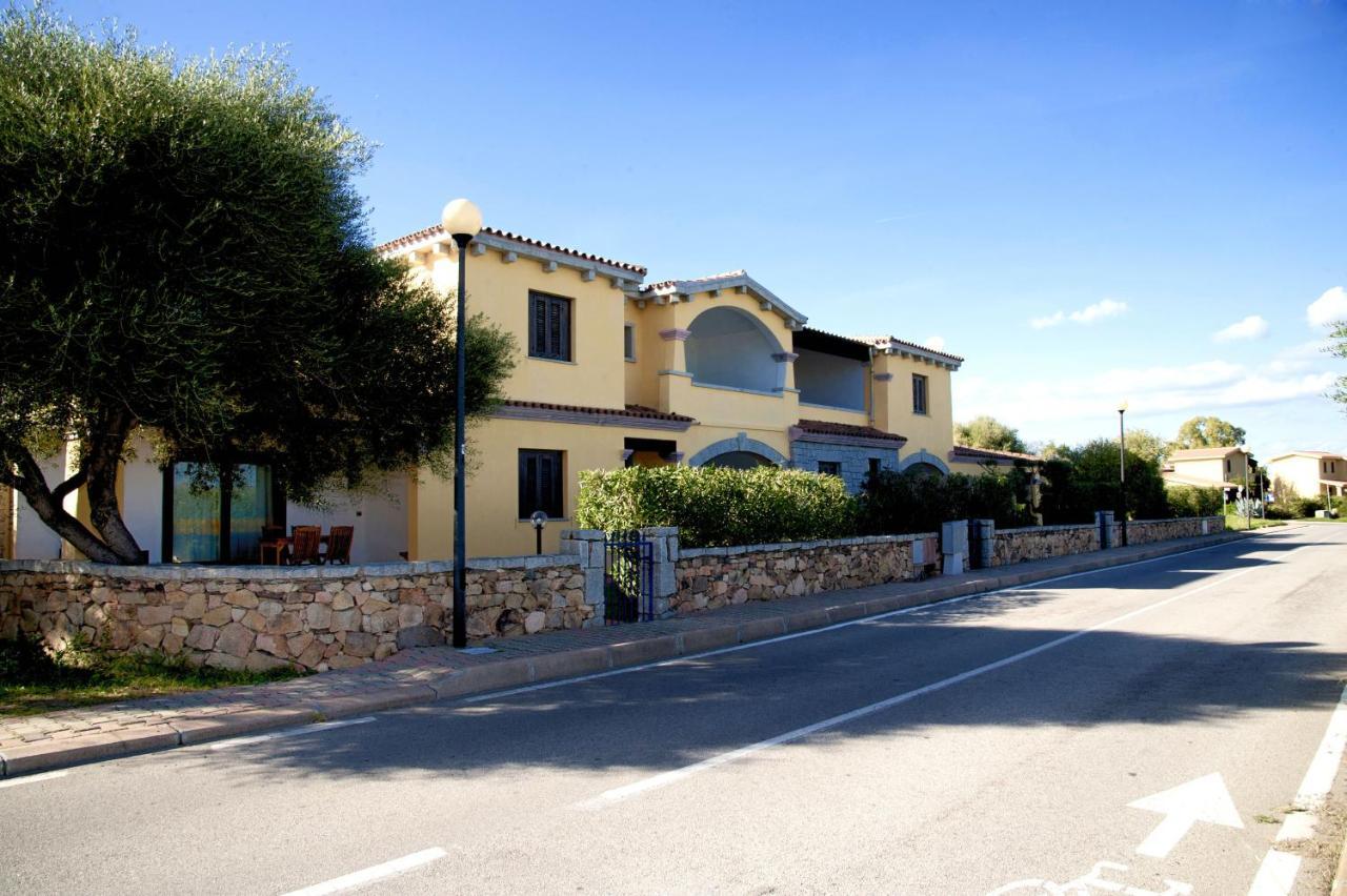 Residence Oasi E Oasi Blu San Teodoro  Exteriér fotografie